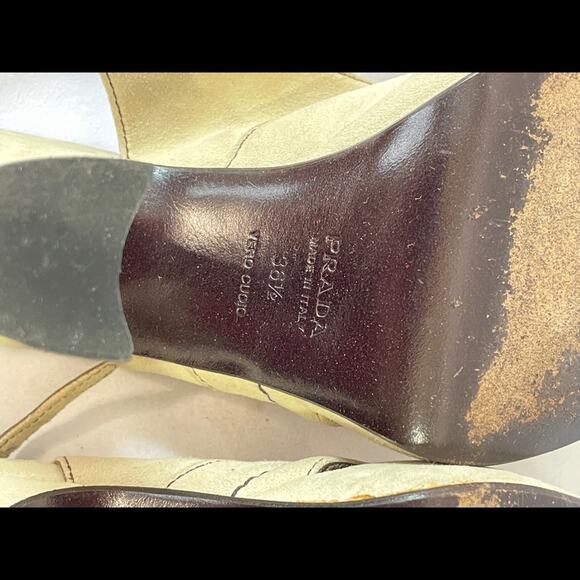 Vintage Prada suede peeptoe spoonheel sandals - Picture 8 of 12